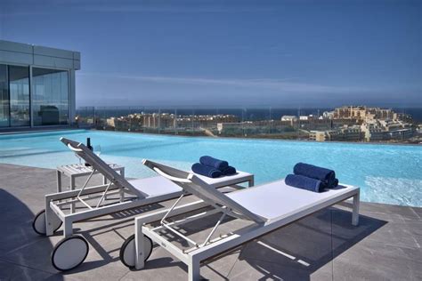 be hotel st julians
